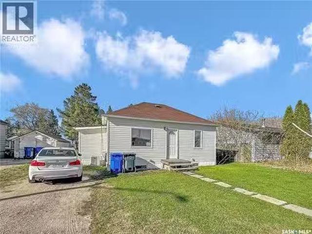 121 Allan Avenue, Churchbridge, SK, S0A 0M0 house for sale.