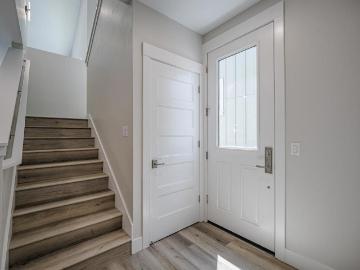 121 Aptos Village Way 4