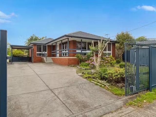 121 Ballarto Road, Carrum Downs, VIC 3201 House for Rent