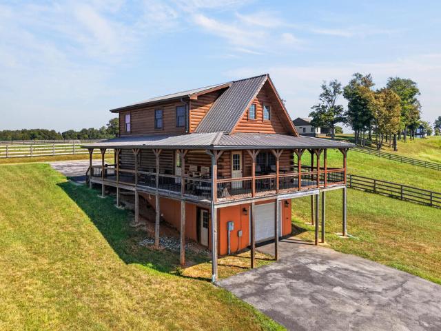 121 Bluegill Lane