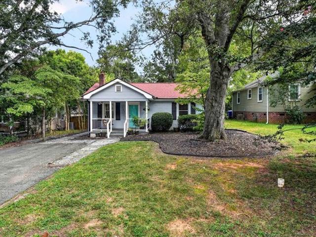 121 Bleckley Ave, Greenville, SC 29607