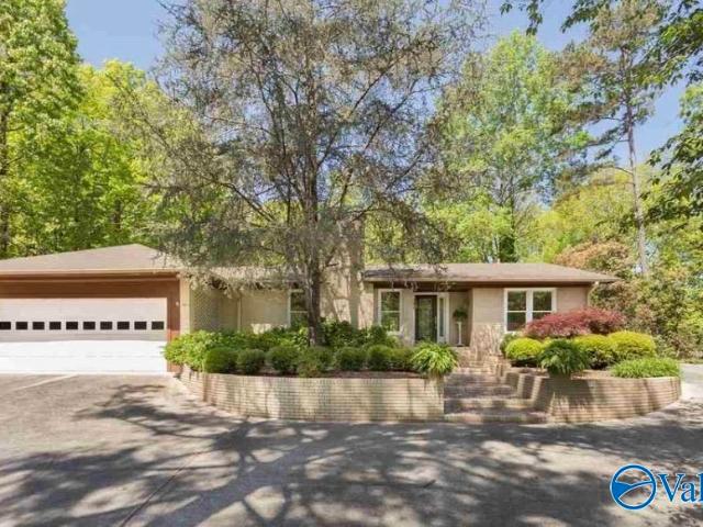 121 Bridlewood Drive