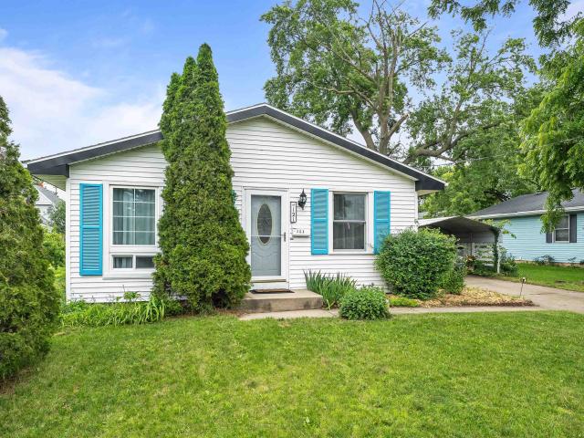 121 Goodhue Street
