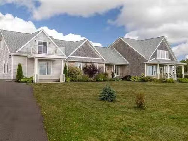 121 Grand Pere Point Road, Rustico, PE, C0A 1N0 house for sa.