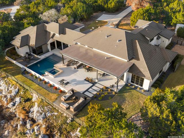 121 Greystone Point, Boerne, TX 78006 | MLS #1930