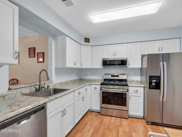 121 Dumbarton Hill Court