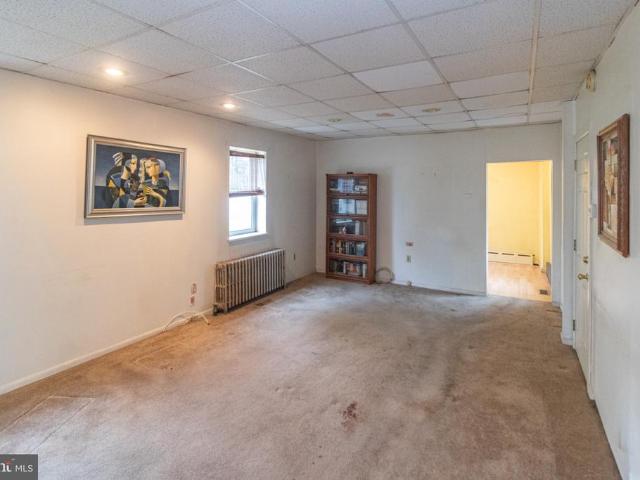 121 Emerald Avenue