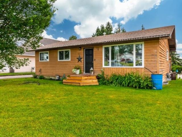 121 Edey Close, Cremona, AB, T0M 0R0 house for sale | Listing ID A2336 | Royal LePage