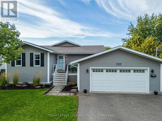 121 Erie Street, Collingwood, ON, L9Y 1P5 house for sale | Listing ID S13773 | Royal LePage