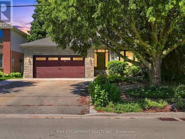 121 First Road W, Hamilton, ON, L8J 2S6 house for sale | Listing ID X13625 | Royal LePage