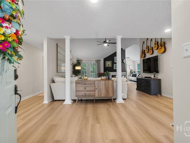 121 Heritage Way