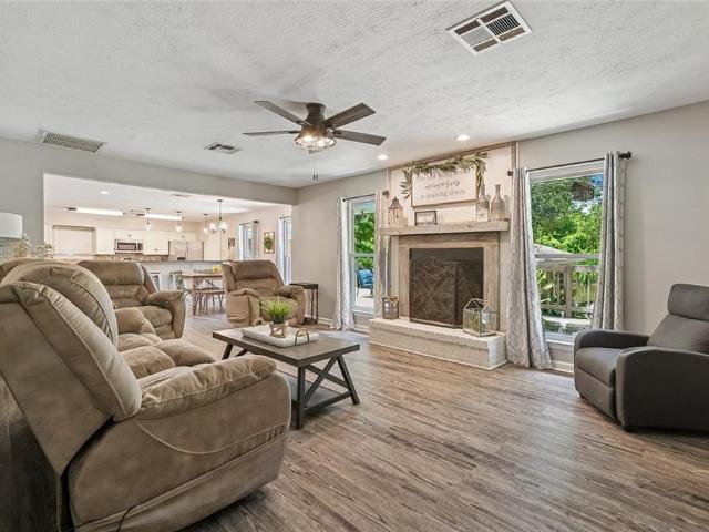 121 Indian Mound Lane