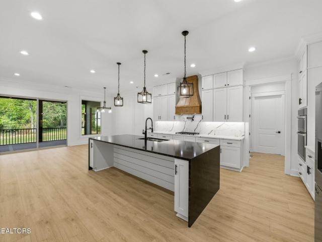 121 Ogana Way