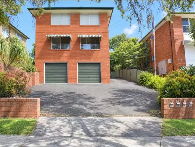 1/21 Oxley Avenue, Jannali Apartment for rent Listed by Emma.