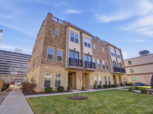121 Lowe Lane