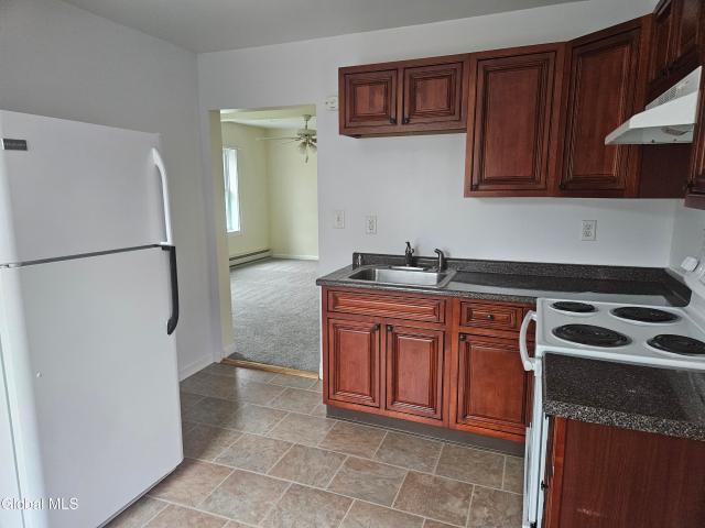 121 Lake Hill Road