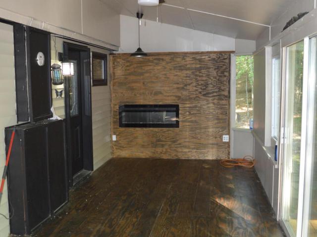 121 Ledgeview Drive
