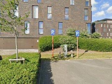 121 m2 apartment for rent in Niel