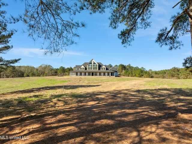 121 Mack Cemetery Road