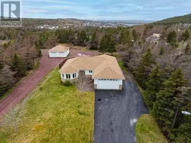 121 Main Highway, Hants Harbour, NL, A0B 2I7 house for sale.