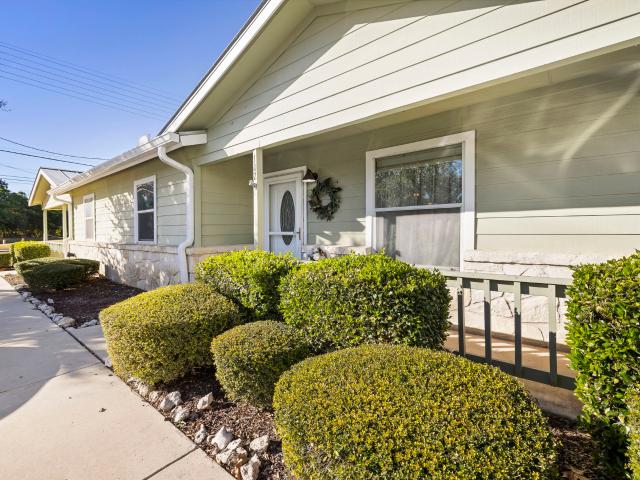 121 S Plant Ave, Unit 102, Boerne, TX 78006 | MLS #1967