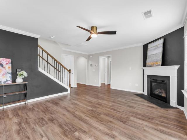 121 Screech Drive