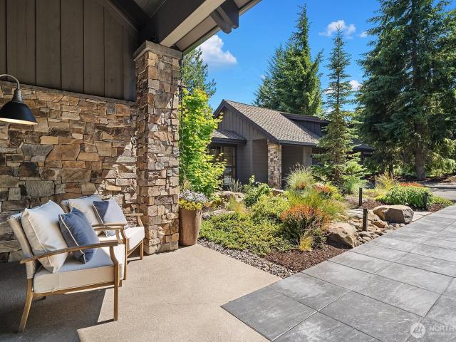 121 Silver Queen Lane