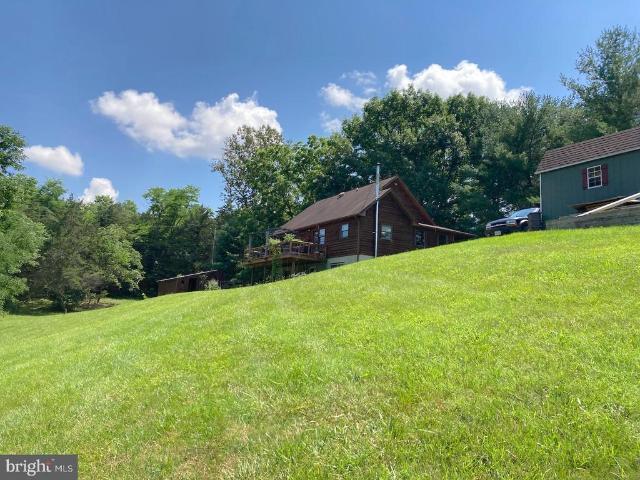 121 Spiker Lane