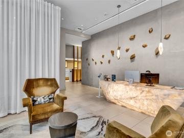 121 Stewart Street # 1003
