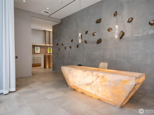 121 Stewart Street # 2501