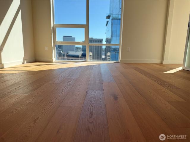 121 Stewart Street # 3302
