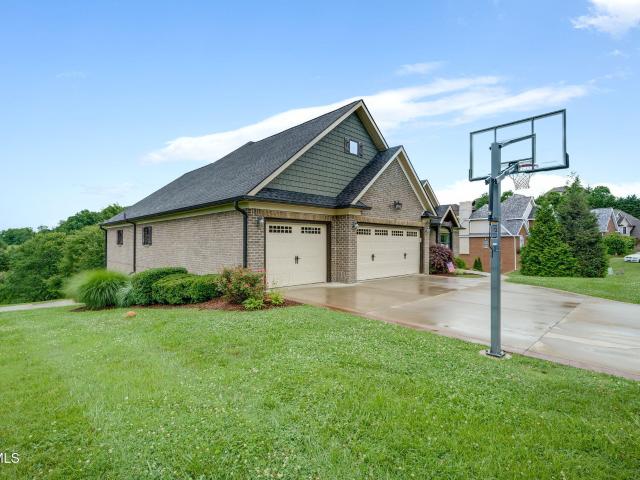 121 Sunset Ridge Boulevard