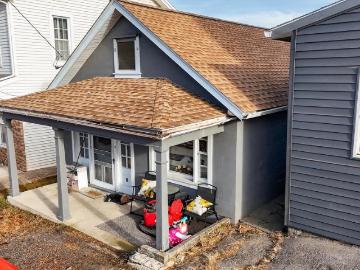 121 Susanna Street