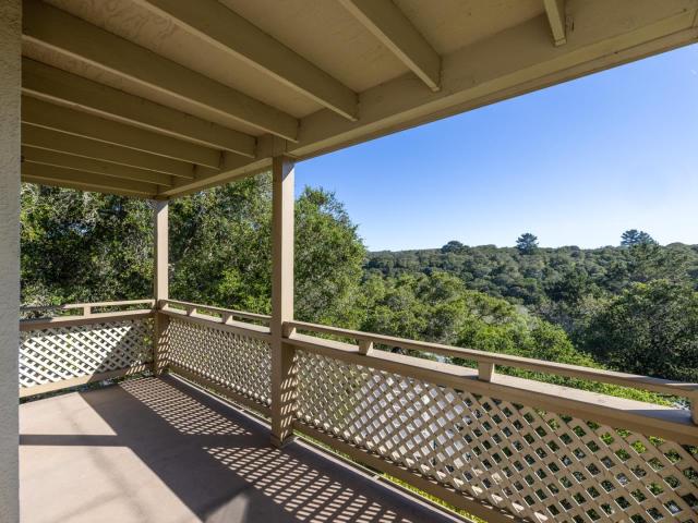 121 Quail Run Ct, Del Rey Oaks, CA 93940 | MLS #ML82040