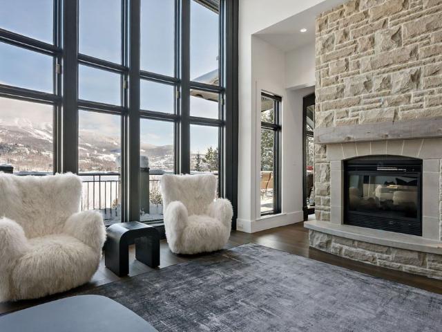 121 Rue Franceschini, QC, CA, Mont Tremblant