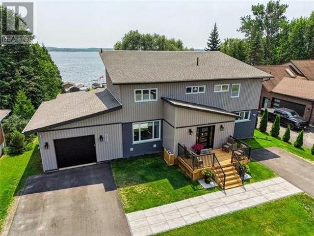 121 W Laurier, Azilda, ON, P0M 1B0 house for sale | Listing ID 2129 | Royal LePage