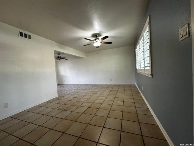 121 W Silver Sands Dr, Unit 121, San Antonio, TX 78216 | MLS #1973