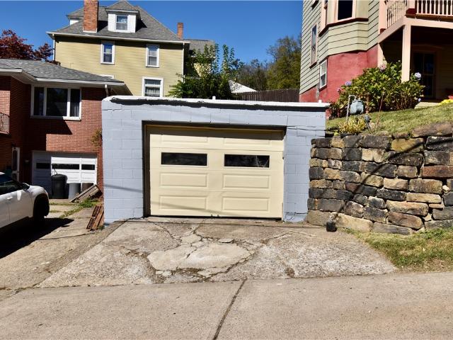 121 Washington St