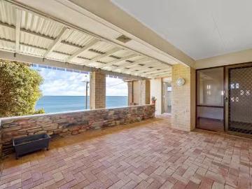 121 West Coast Drive, North Beach, WA 6020