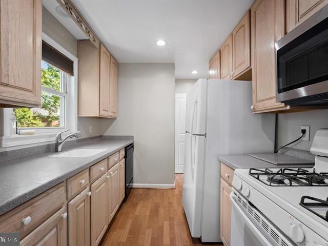 121 Whitmoor Terrace