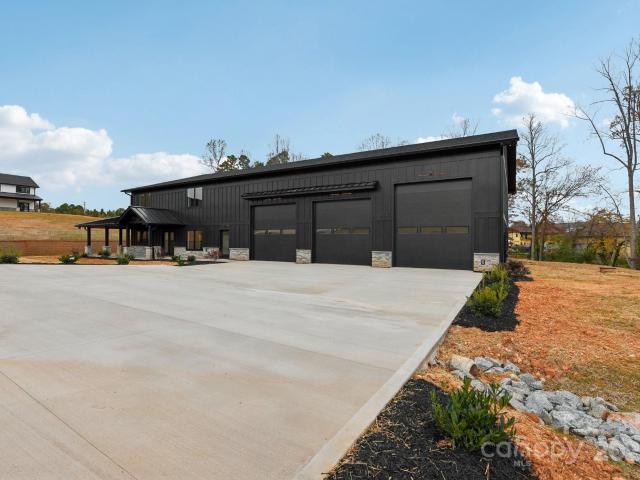 121 Winners Cir, Mooresville, NC 28117 | MLS #4302