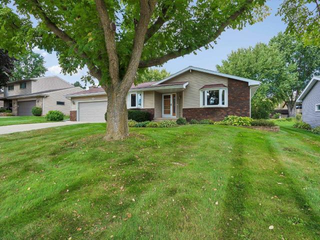 121 Winston Way