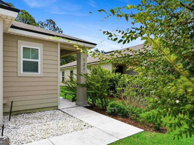 121 Teakwood Drive
