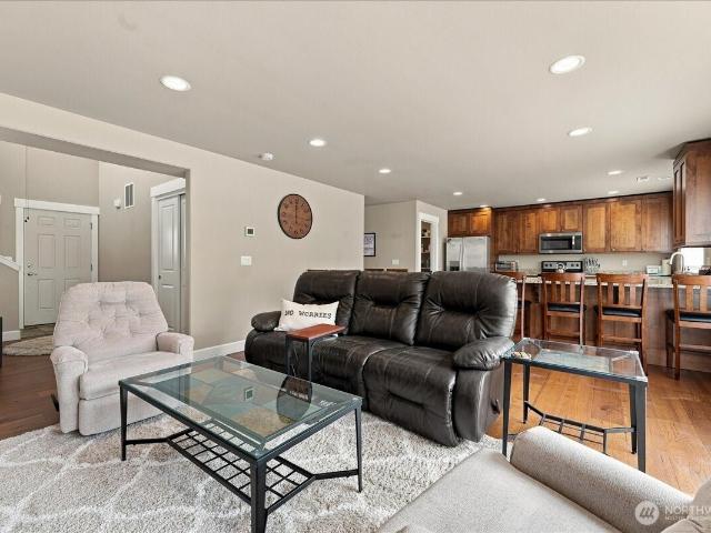 121 Vineyard Lane # A