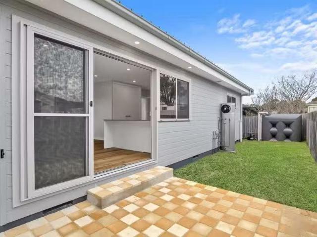 121A Hume Boulevard, Killarney Vale House for rent Listed by.