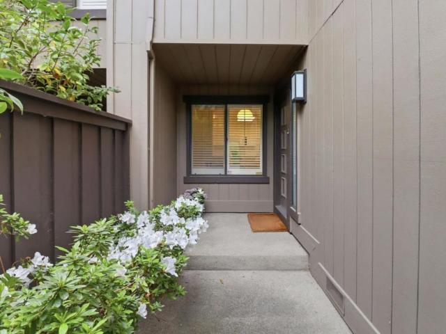 1224 Sharon Park Drive