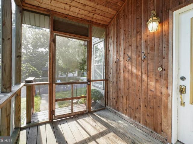 1224 Simmons Drive