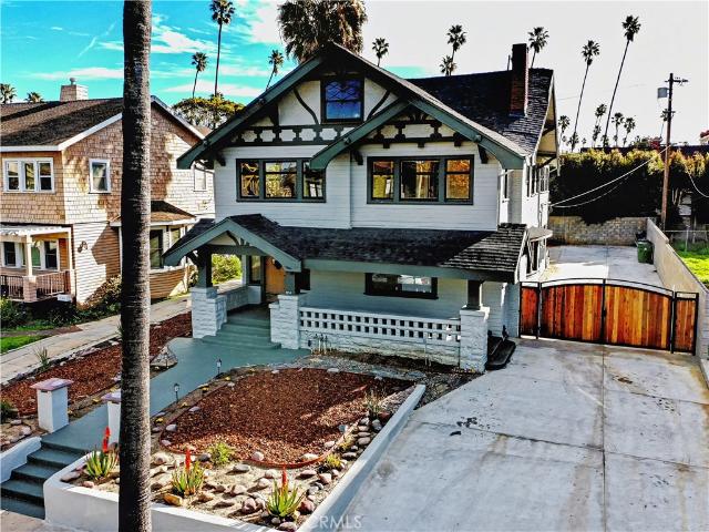 1224 3rd Avenue