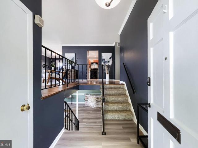 1225 Canberwell Rd