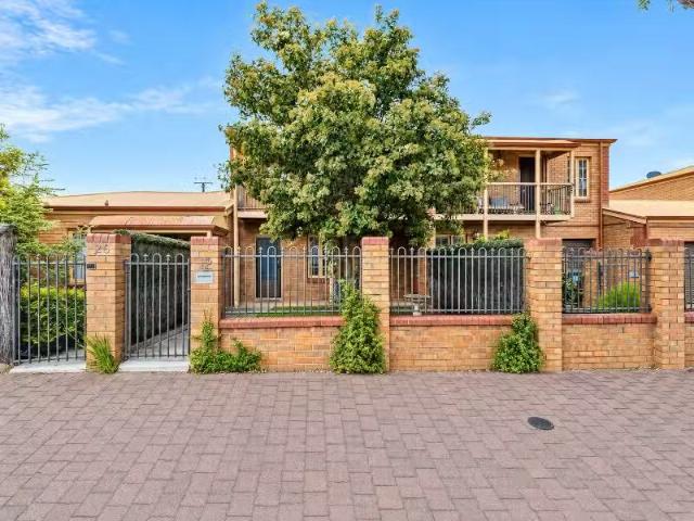 12/25 Frederick Street, Unley Townhouse for rent Listed by La.
